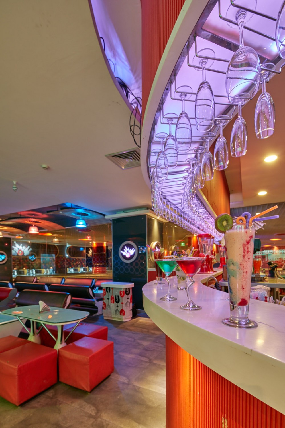 Amoeba Bowling Alley